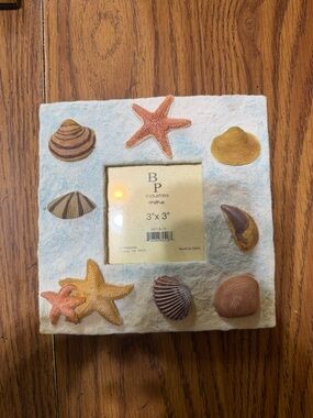 Coastal Seashell 3x3 Photo Frame - Sandstone and Coral Accents